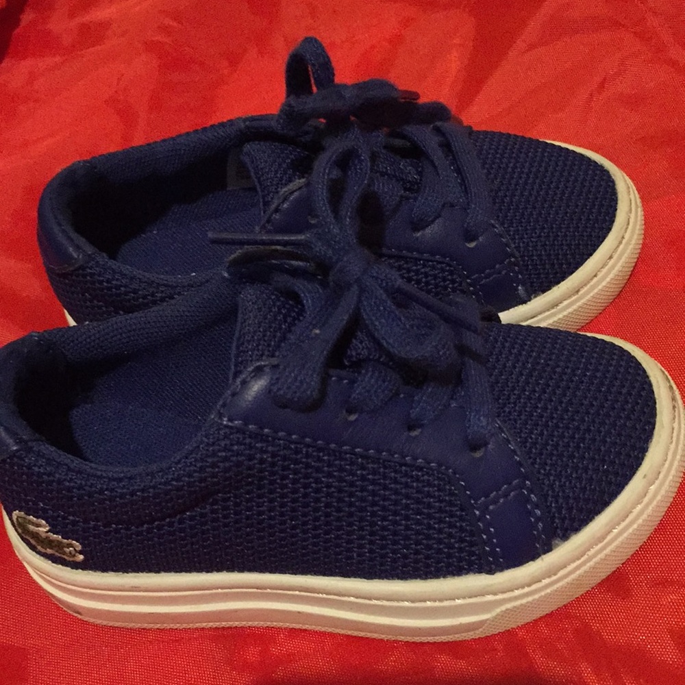Lacoste shoe size 6 infant